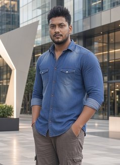 ADAM - Male escort in Mumbai Photo 13 of 20
