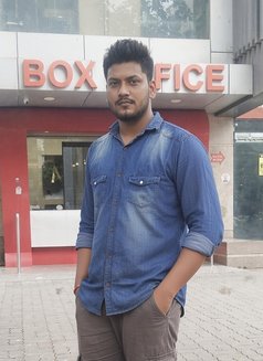 ADAM - Male escort in Mumbai Photo 17 of 20