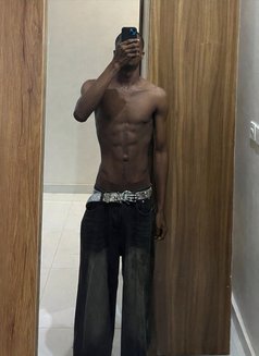 Adam - Male escort in Casablanca Photo 2 of 2