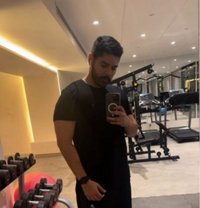 Adam - Male escort in Abu Dhabi