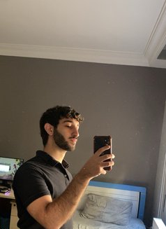 Adam - Acompañantes masculino in Amman Photo 1 of 2