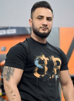 Adam - Acompañantes masculino in Beirut Photo 9 of 9