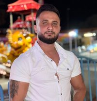 Adam - Male escort in Beirut