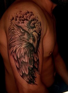 Adam - Acompañantes masculino in Beirut Photo 9 of 9