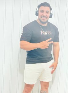 Adam - Male escort in Beirut Photo 4 of 8