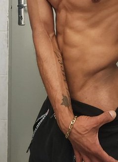 Adam - Acompañantes masculino in Johannesburg Photo 2 of 4