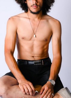 Adam Straight Top - Acompañantes masculino in Tel Aviv Photo 1 of 2