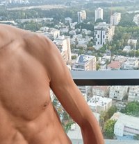 Adam Straight Top - Male escort in Tel Aviv