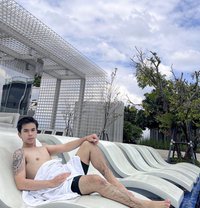 Adam 🦋 - Male escort in Abu Dhabi