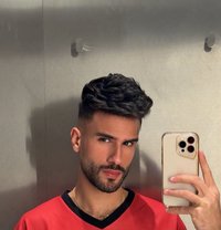 Adam23 - Male escort in Riyadh