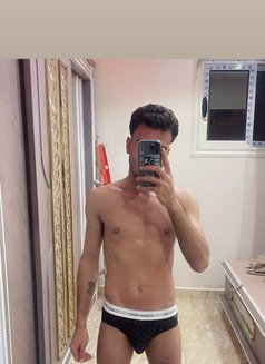 Adam23 - Male escort in Riyadh Photo 2 of 30
