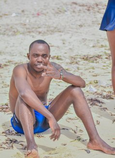 Adams - Acompañantes masculino in Nairobi Photo 1 of 2