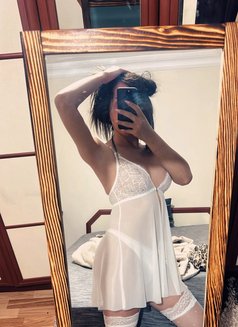 Adasu - Transsexual escort in İstanbul Photo 6 of 7