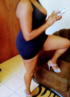 Adazze - masseuse in Windhoek Photo 3 of 3