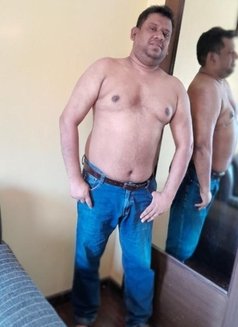 Natural Body New Comers - Male escort in Bangkok Photo 1 of 6