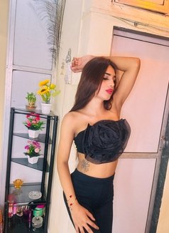 Adda Khan - Acompañantes transexual in Mumbai Photo 23 of 24