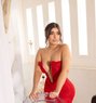 Addison - escort in Berlin Photo 1 of 4