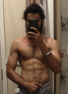 Addy - masseur in Jalandhar Photo 3 of 8