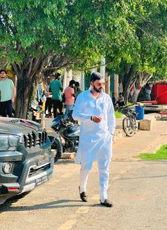 Addy - Male escort in Lucknow Photo 3 of 4