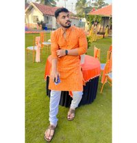 Addy - Male dominatrix in Mumbai