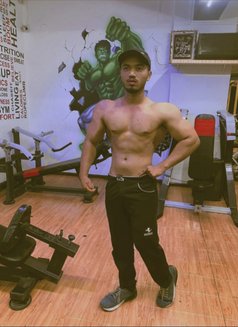 Addy - Acompañantes masculino in Pune Photo 2 of 2