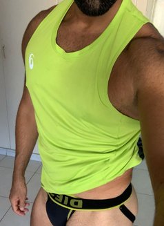 Addy - Male escort in Dubai Photo 4 of 7