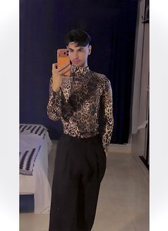 Adel Arabe - Male escort in Riyadh Photo 2 of 5