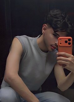 Adel Arabe - Acompañantes masculino in Khobar Photo 9 of 20