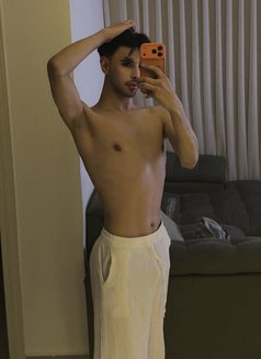 Adel Arabe - Acompañantes masculino in Khobar Photo 12 of 20