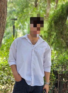 Adel - Male escort in Cairo Photo 1 of 2