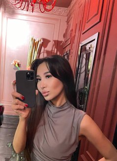 Adel - escort in Bangkok Photo 5 of 12