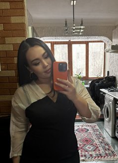 Adel - escort in Bangkok Photo 1 of 8