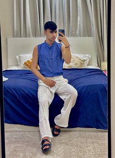 Adel Morocco - Male escort in Riyadh Photo 4 of 6