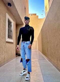 Adel Morocco - Acompañantes masculino in Riyadh Photo 5 of 8