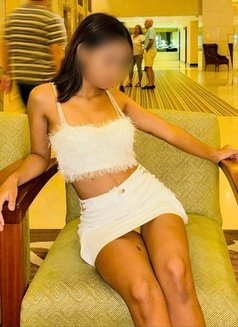Miah fabulous Independent GFE Meets - puta in Colombo Photo 10 of 12