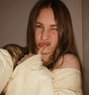 Adela - escort in Dubai Photo 1 of 9