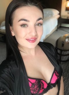 Adele 22 Years Old - escort in Dubai Photo 1 of 6