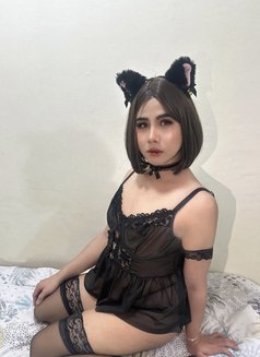 Adele - Transsexual escort in Doha Photo 7 of 12