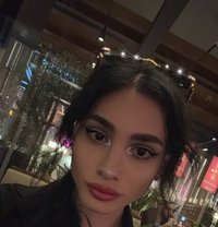 Adelia - Transsexual escort in Dubai