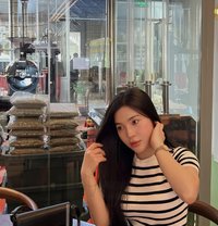 adelia - escort in Bali