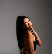 Adelia - escort in Manila