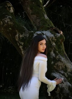 Adell - escort in Tbilisi Photo 4 of 6