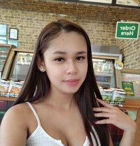 Adelyn - escort in Makati City