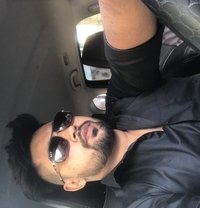 Adesh Parashar - masseur in New Delhi