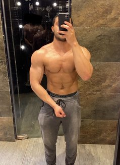 Adham - Acompañantes masculino in Cairo Photo 6 of 7