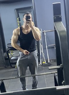 Adham - Acompañantes masculino in Cairo Photo 3 of 7