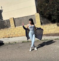 Adhara - escort in İzmir