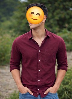 Adhavv - Male escort in Chennai Photo 1 of 2