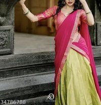Adhiya - puta in Doha