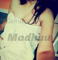 🥂𝘔adhu📸Bengali Wife🥂Live Cam Shows🥂 - escort in New Delhi